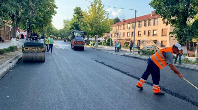 Vijojne investimet ne infrastrukture: Drejt fundit rruga hyrese e Bashkise se Maliqit